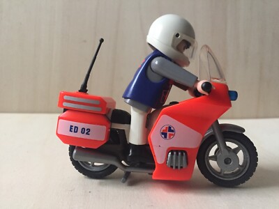 Secouriste à moto Playmobil #3924 - Jeux & Jouets Secouriste à moto Playmobil #3924 - Jeux & Jouets