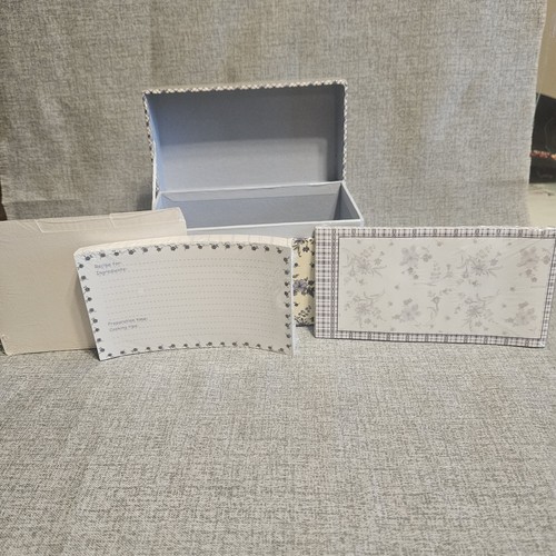 Lavendar Blue White Floral Recipe Box With Recipe Cards 3d Flower Design  - Picture 2 of 9