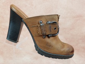 Born-BOC-Womens-Mules-Size-6-Brown-Leather-Slip-On-Buckle-Clog-Shoe