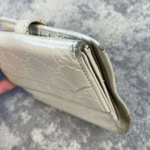 Gucci Guccissima Leather GG Logo Compact Bifold Wallet