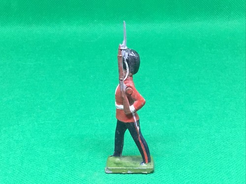 Fylde Guard, yel 380 Fylde MFG .Co Soldier,