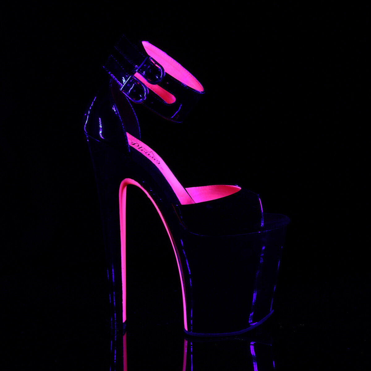 PLEASER Sexy 7 PLEASER Sexy 7