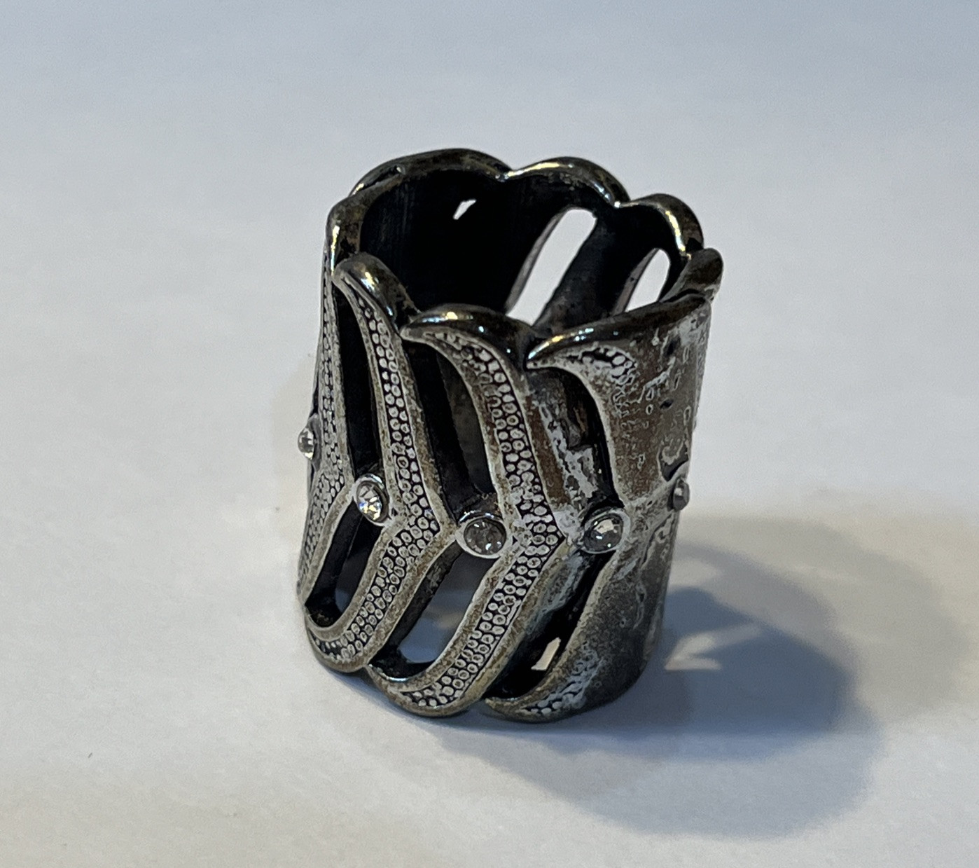 Wide Silver Tone Statement Ring With Rhinestones … - image 4