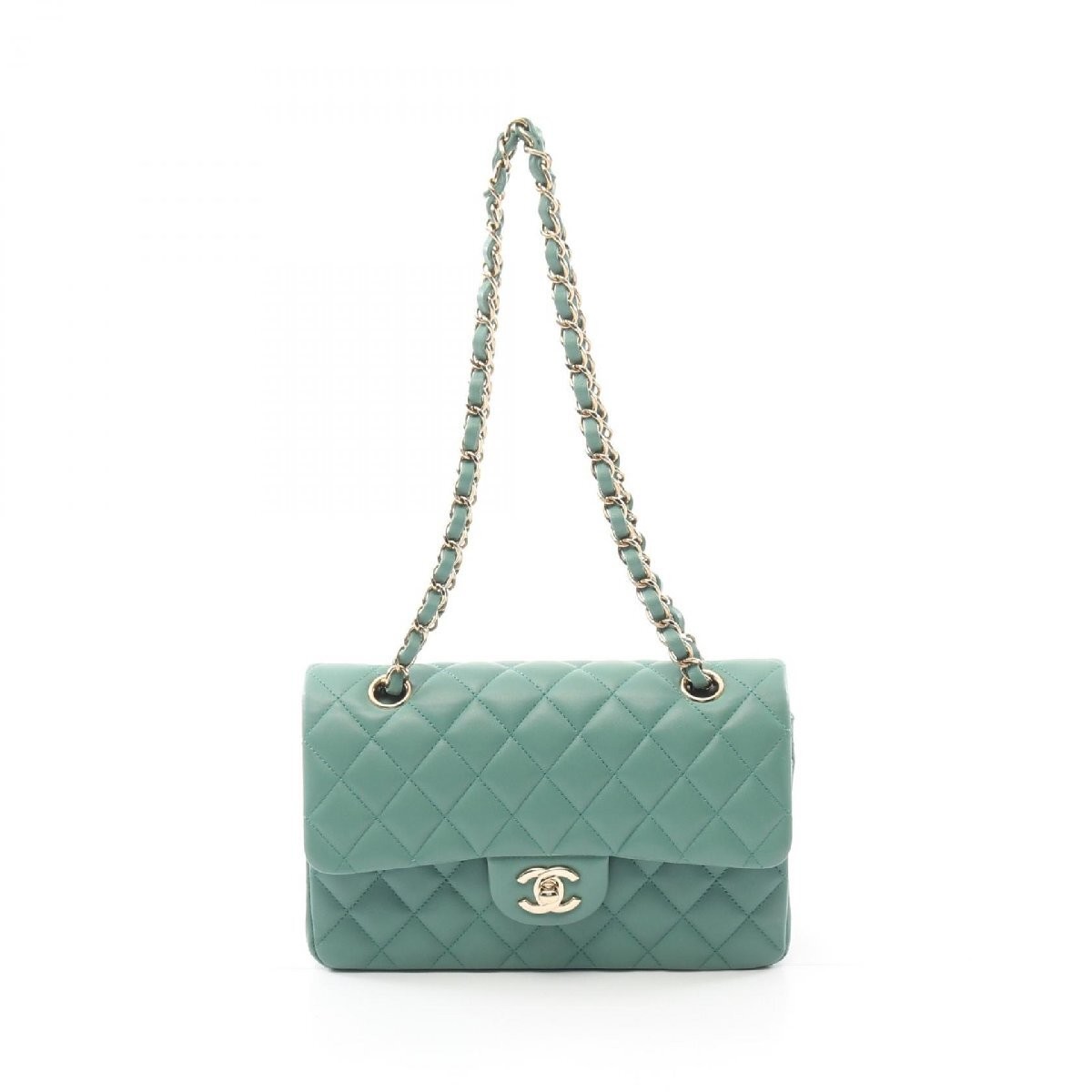 Chanel Matelasse Lambskin Shoulder Bag in Black 852014