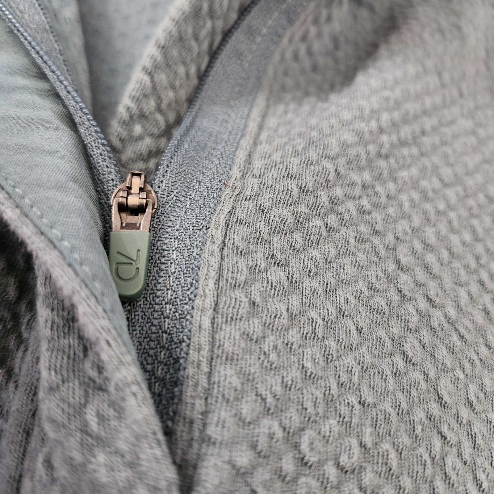 7Diamonds Restoration Performance Pullover Hoodie… - image 7