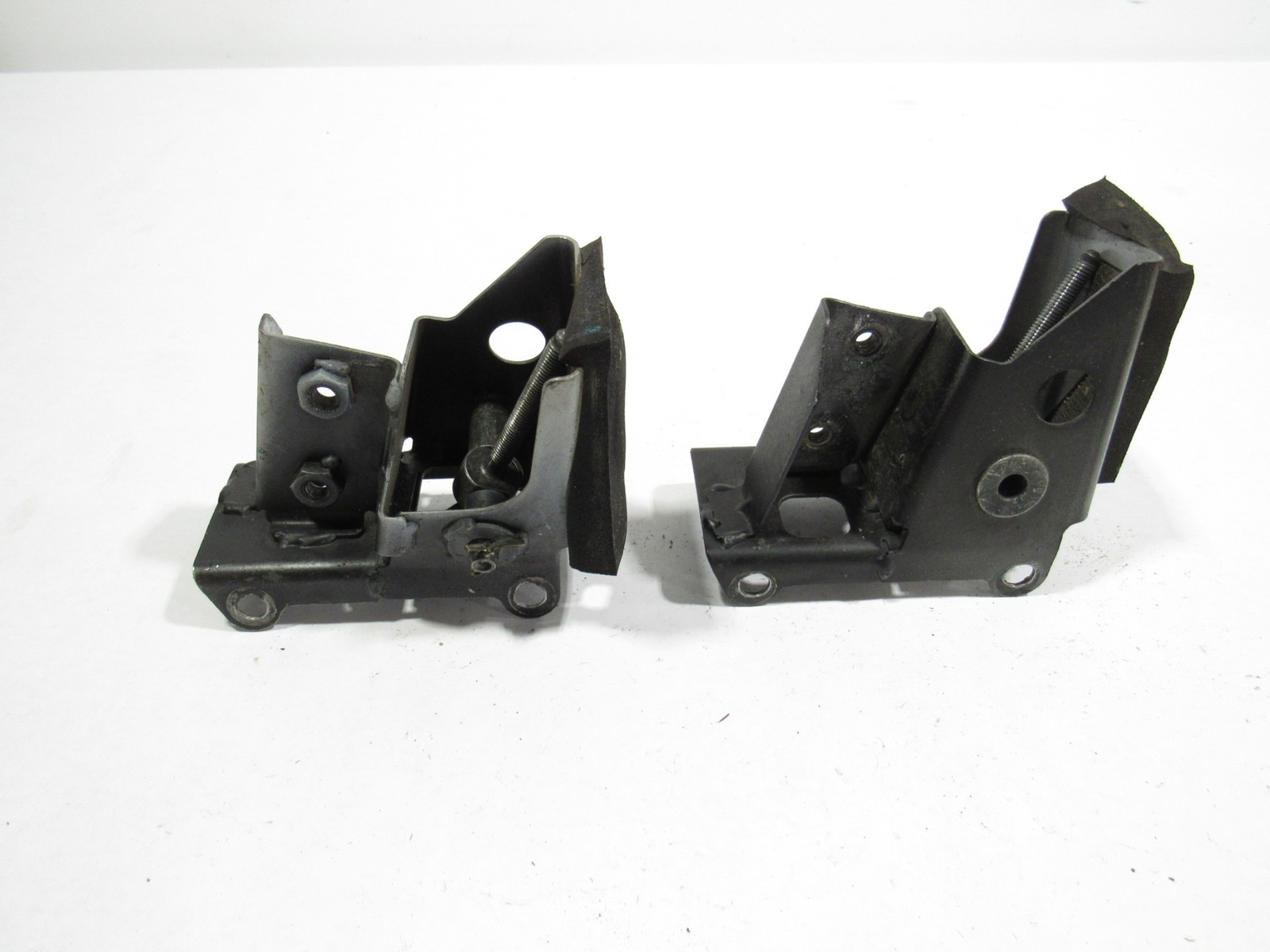 Ferrari 458 Italia 2011 Left Right Subframe Support Mount Bracket Set 09-15 ;:Y