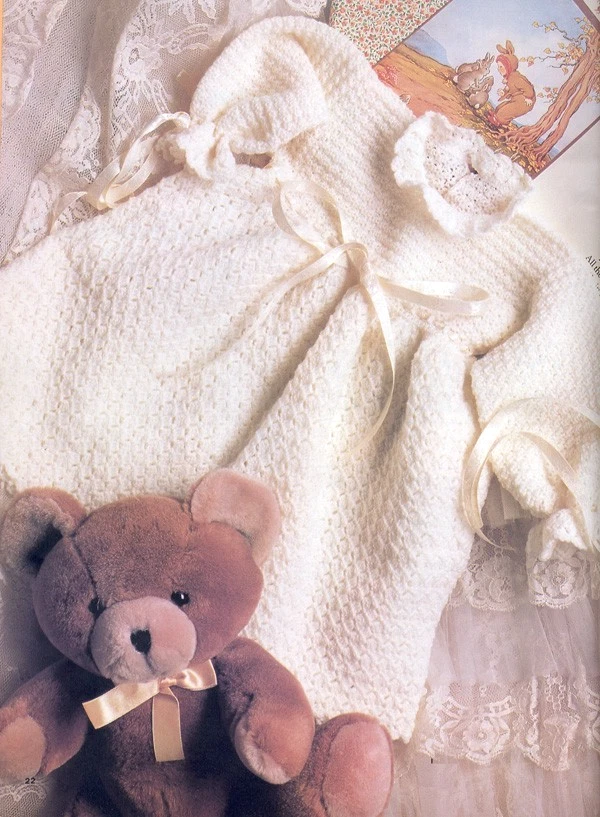 Tesoros de ganchillo para bebé (3-18 meses) abrigo vestido suéter cuento de hadas colmena hilo Foto 4 de 4