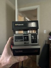 Vintage Polaroid Sun 600 LMS Instant Film Camera UNTESTED