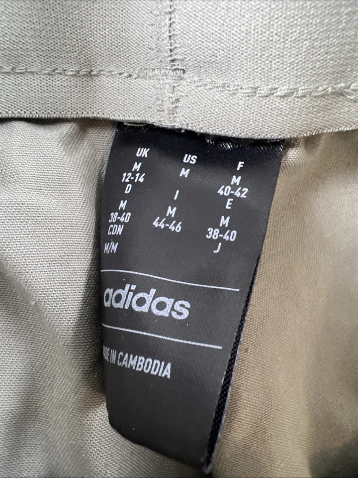 Adidas Originals Camo Three Striped Pants Women’s M Green Jogging Gym Casual - Image 4 of 4