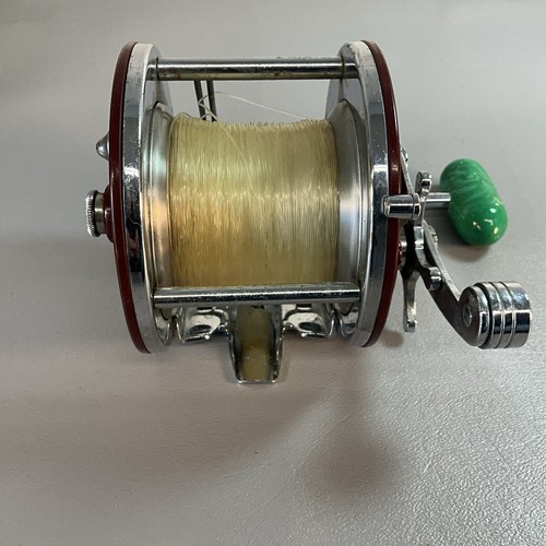 Penn 309M Super Peer Level Wind fishing reel Stainless steel Bakelite 1960's(137 - Picture 5 of 9