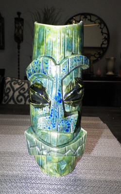 TIKI FARM M'E HANA GREEN TIKI MUG CUP 2012