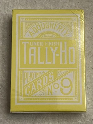 Tally Ho Circle Back Reversed Yellow - Playing Cards