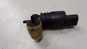 Scheibenwaschpumpe Skoda Octavia Combi 1.9 TDI DPF Bj 2006 1Z 2661262