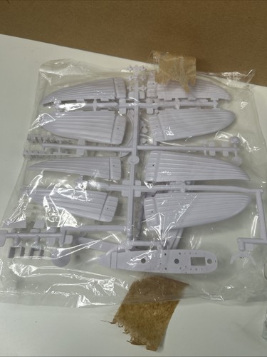 HAWK | KIT MODELO DIRIGIBLE GRAF ZEPPELIN #70816 | 1/245 Sellado Interior Caja Abierta - Imagen 4 de 7