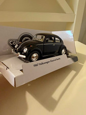 Kinsmart 1967 Volkswagen Classical Beetle Diecast Model Car Black Boxed