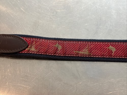 Vineyard Vines Charter Boot Schwert Angeln Herren Gürtel Rot Größe 32 - Bild 7 von 9