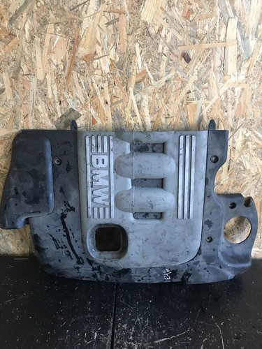 Cache-moteur (housse) Pour Mitsubishi Pajero 2001 - Référence FRF802330-36, Occasion En Bon état (rayures) - Origine Japon