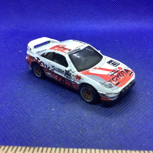 1990 Hot Wheels Toyota MR2 White/Red Diecast Race Car | eBay.de