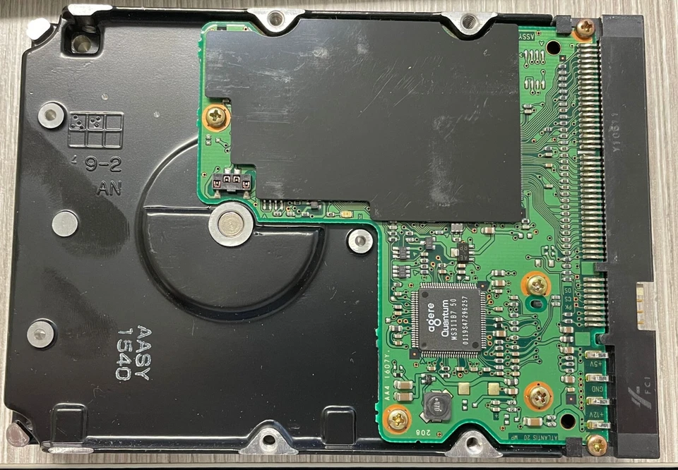 Hard Disk Quantum 40GB PATA 3.5" QMP40000AS-A usato, in ottime condizioni - Immagine 2 di 2