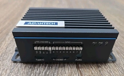 NEW Advantech Industrial Raspberry Pi 4 Gateway Kit w POE UNO 220 UNO-220-P4N2AE