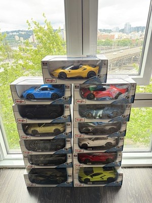 Maisto 1:18 Diecast Model Cars