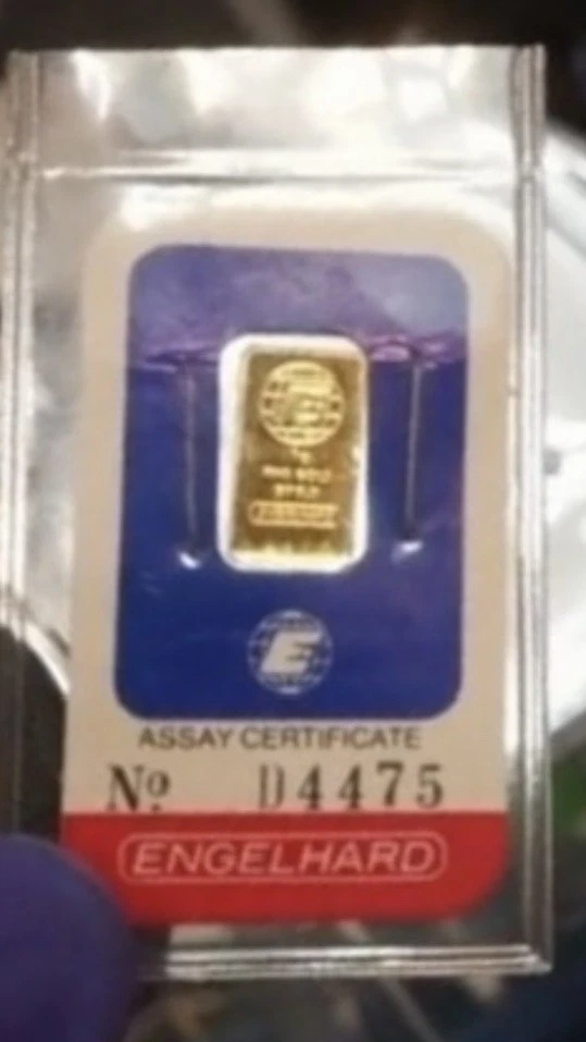 1 gram Gold Bar - Engelhard (In Assay)- Vintage ASSAY- “D” Series -Virgin Sealed - Image 3 of 4