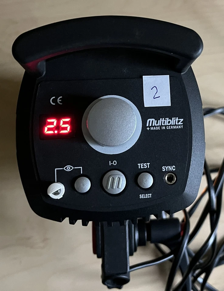 Multiblitz COMPACT plus 200Ws Foto Blitzgerät Studio Blitz - Bild 2 von 4