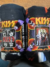 Koce z nadrukiem pocałunek