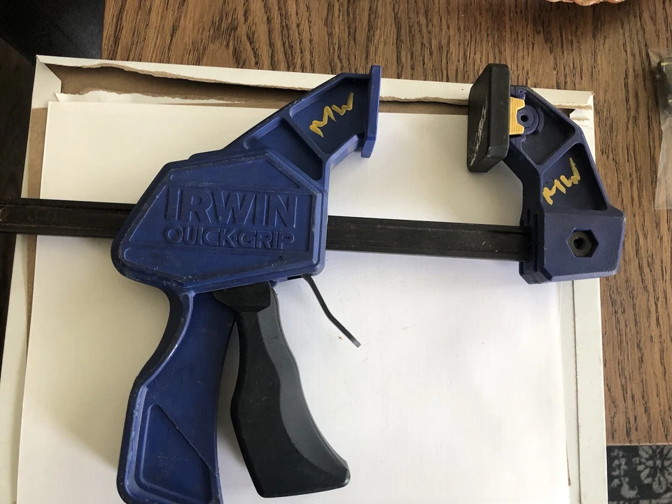 IRWIN QUICK-GRIP  6-in Mini One Handed Bar Clamp - Image 2 of 3