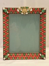 UNIQUE FRAME FROM THE 1920'S FAUX PEARLS & JADE