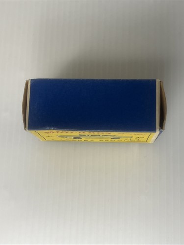 Matchbox No. 45 Vauxhall Victor amarillo negro ruedas en caja "D" daños - Imagen 12 de 19