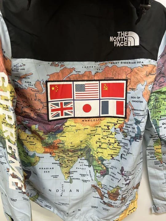 Supreme The North Face EXPEDITION M MAP-