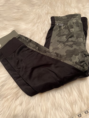 RBX brand size 4 small 2 pack Pants camo green and black NWT - Picture 7 of 8