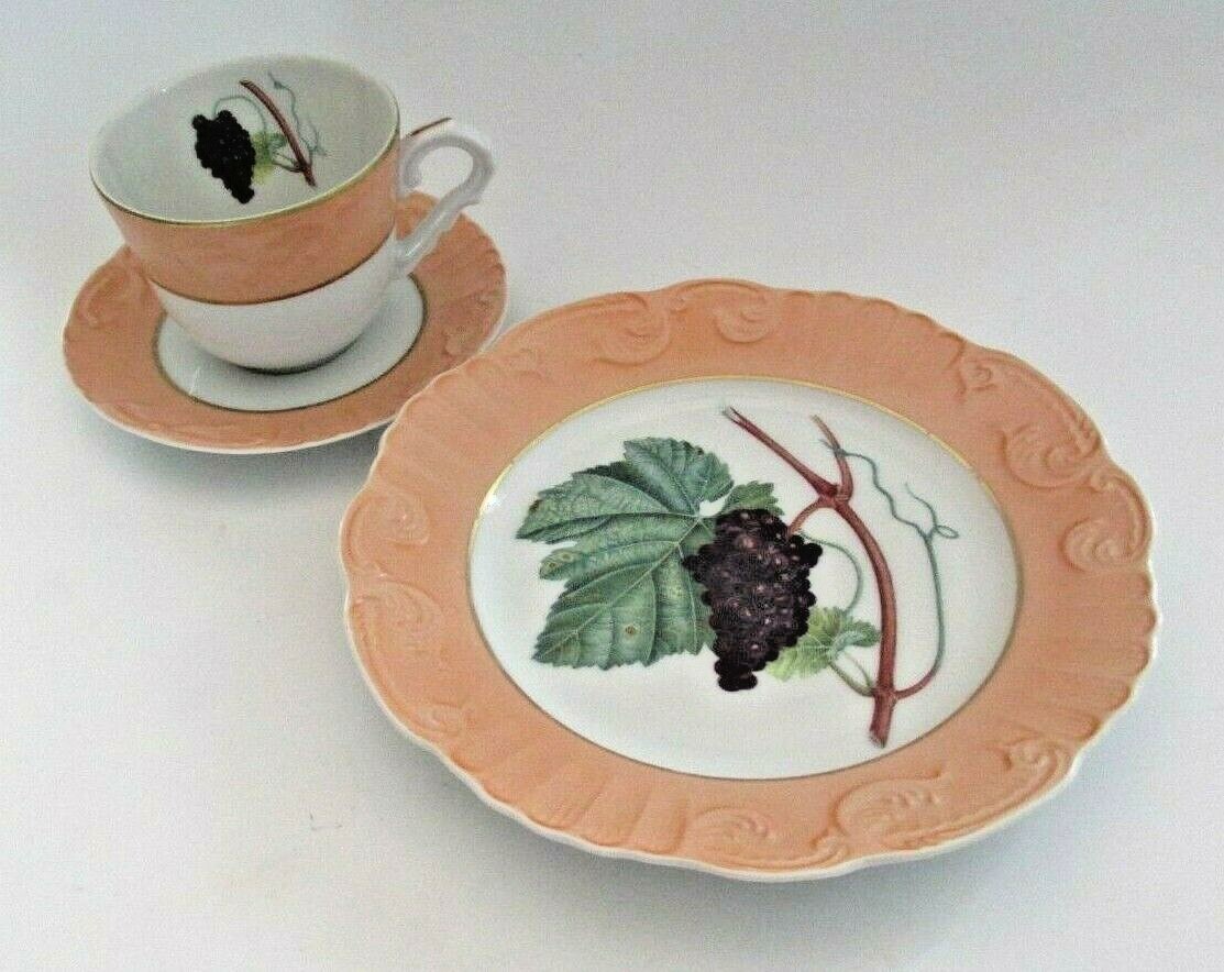 Vintage Mottahedeh Summer Fruit Grapes Trio Dessert Plate with Cup