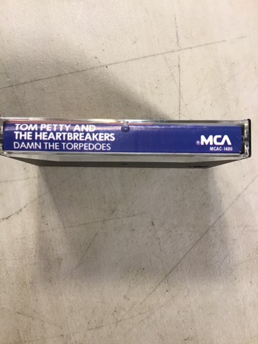 Tom Petty and the Heartbreakers - Damn the Torpedoes - Vintage Cassette Tape VG - Picture 2 of 6