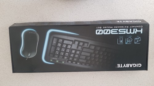 GIGABYTE KM5300 Compact Keyboard Mouse Set Brand New - Picture 3 of 3