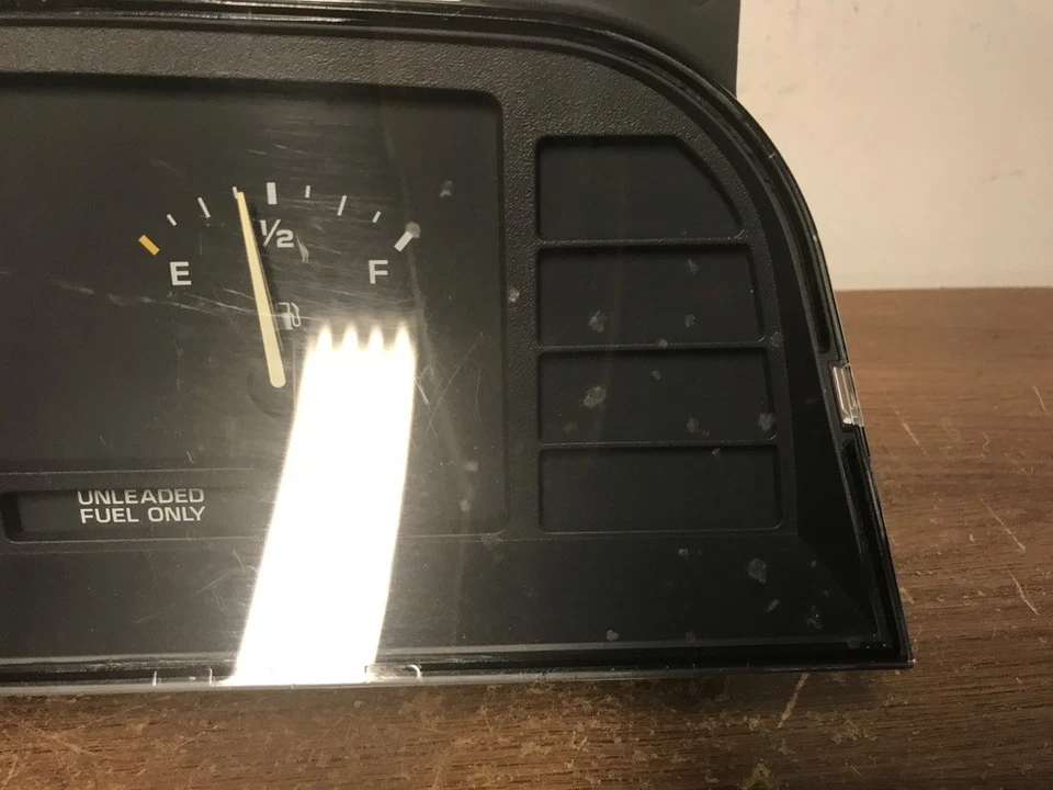 Chevrolet Cavalier 1994 en cuadro de instrumentos 139.126 millas Foto 4 de 4