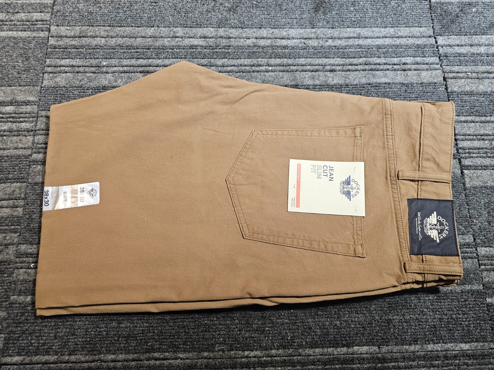 DOCKERS 4100547097 Size 38 x 30 Jean Cut Slim Fit Smart 360 Flex, Khaki