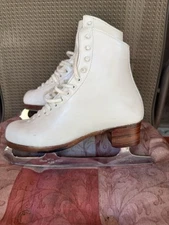 Riedell Red Wing 925 B Ice Skates Size 5.5 Professional SHEFFIELD Model Blades