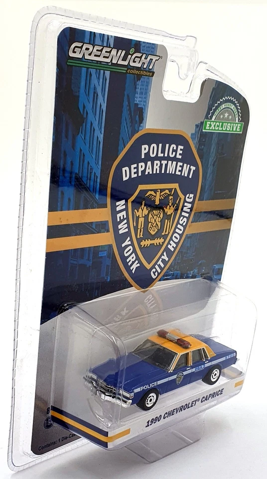 Greenlight 1/64 Scale 30159 - 1990 Chevrolet Caprice NYC Police Car Blue/Yellow - Image 2 of 4