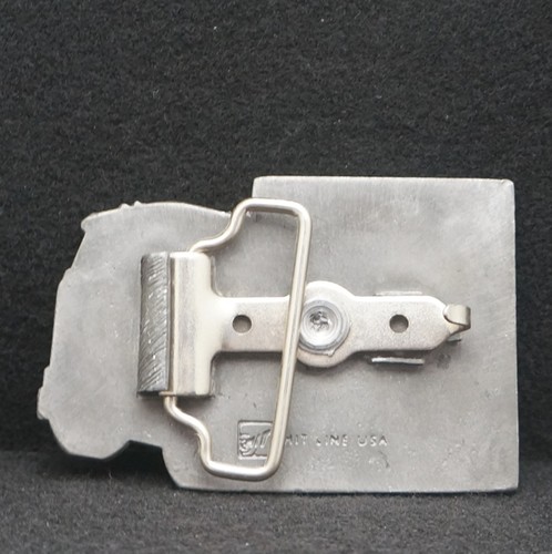 WA19137 *NOS* RARE VINTAGE 1980 *HALLIBURTON* PUMP TRUCK PEWTER OILFIELD BUCKLE - Picture 2 of 2