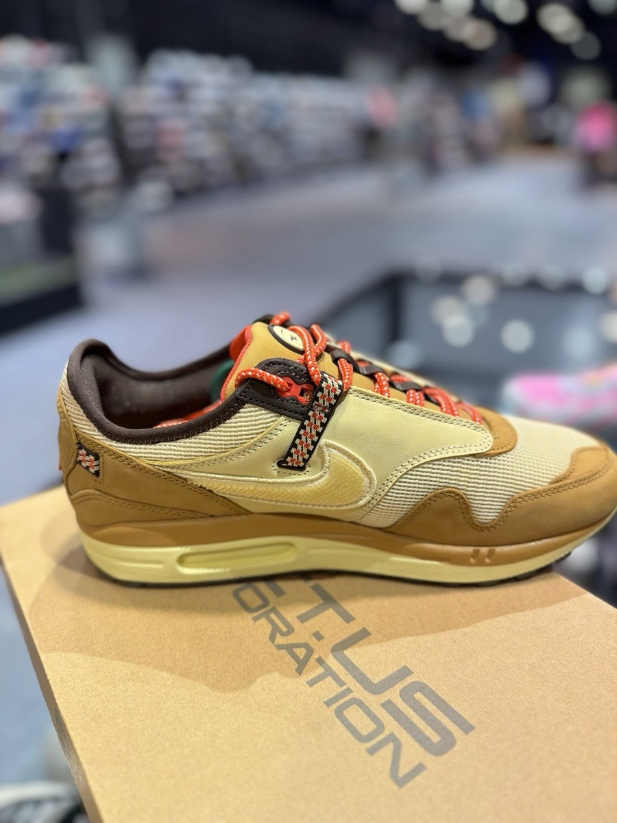 靴 travis scott nike air jordan1 Nike Air Max 1 Cactus Jack Travis Scott Wheat DO9392-701 Size 10.5