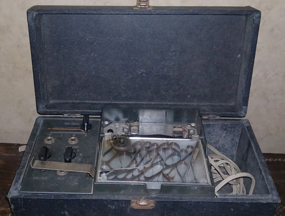 Used 1960s Maestro Sireko Echo Delay Pedal - Image 3 of 3