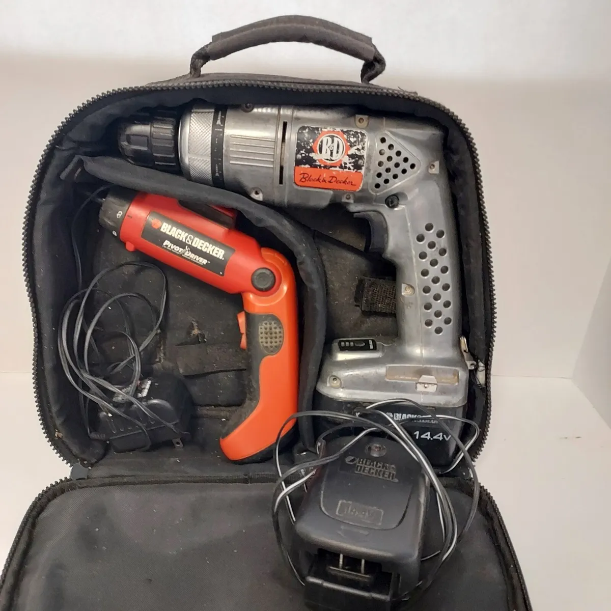 Vintage Black And Decker Drill Lot / With Battery And Charger