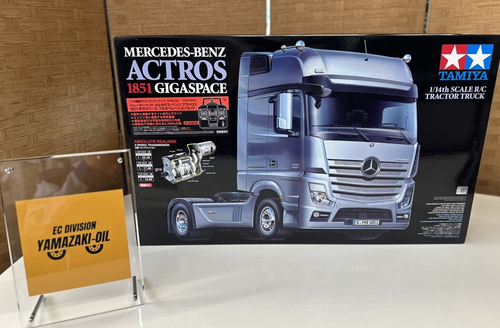 TAMIYA 56335 1/14 Mercedes-Benz Actros 1851 GigaSpace Full op. Trailer RC Truck - Picture 1 of 10