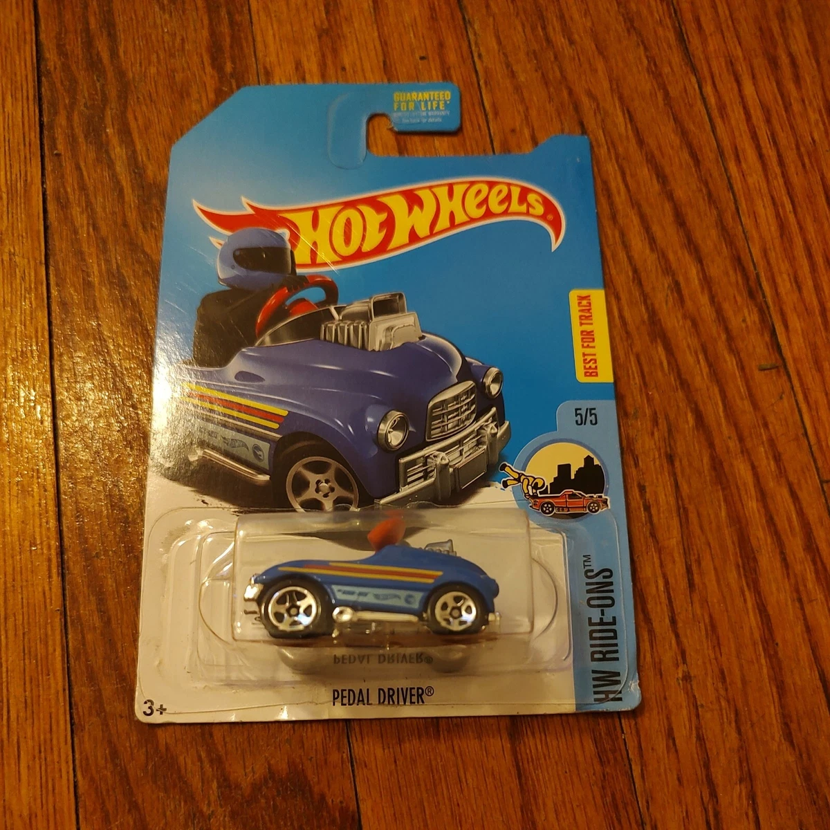Hot wheels pedal hotsell driver treasure hunt