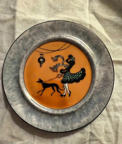 Rare Vintage Noritake Iridescent Lady with Dog Art Deco Plate Handpainted Japan - Picture 4 of 9
