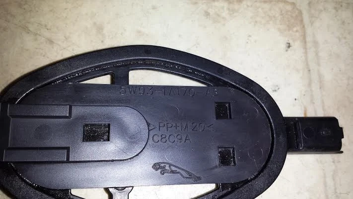 Antena TPMS DELANTERA JAGUAR XJ8 XJR VANDEN PLAS 2006 2007 2008 2009 5W93-1A170-AB Foto 4 de 4