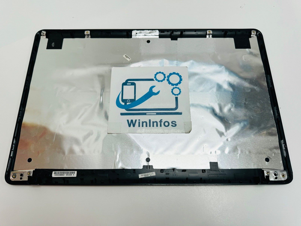 Pieces pour votre portable TOSHIBA Satellite L670