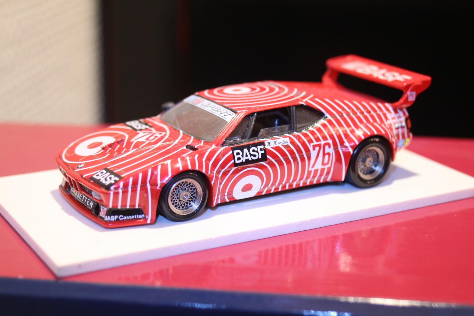 BMW M1 Procar Gr.4 N°76 BASF GS Sport DRM 1980 1/43 - PHM/Solido Robusteli - Modèle Vitrine